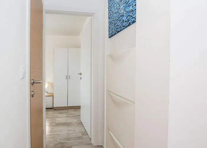 Ivanusevic アパート *